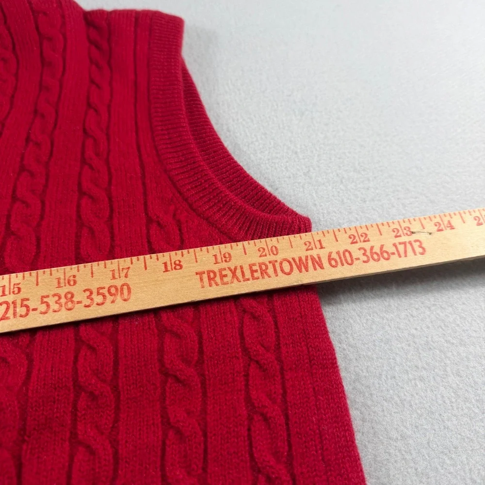 Dalton sweater vest